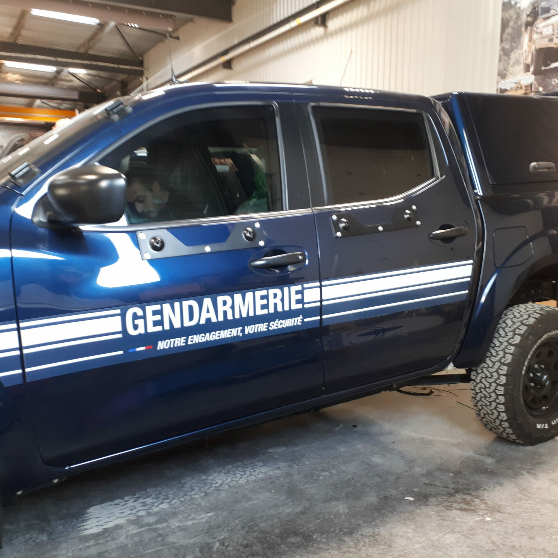 Magnétique sur véhicule