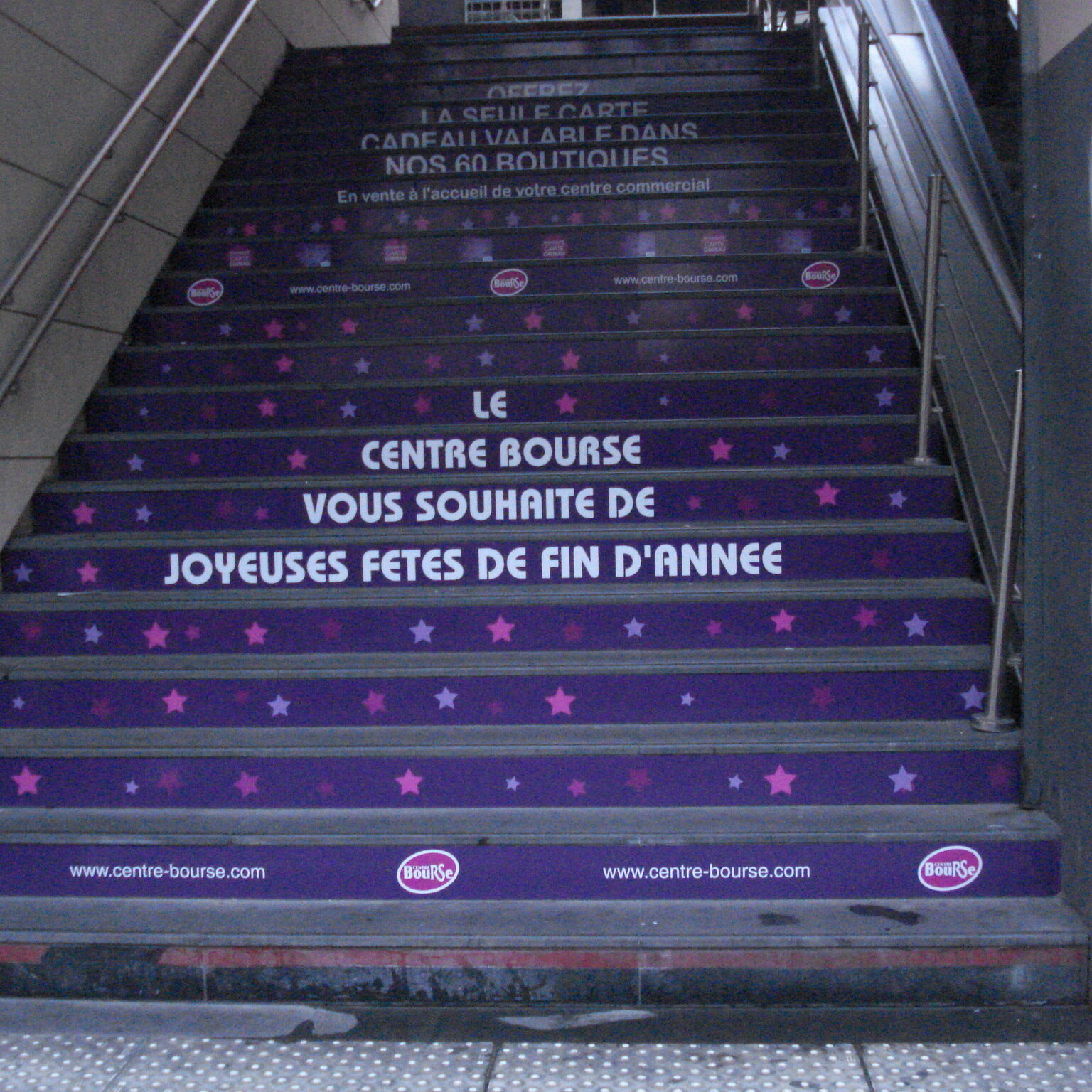 Travail de marquage au sol