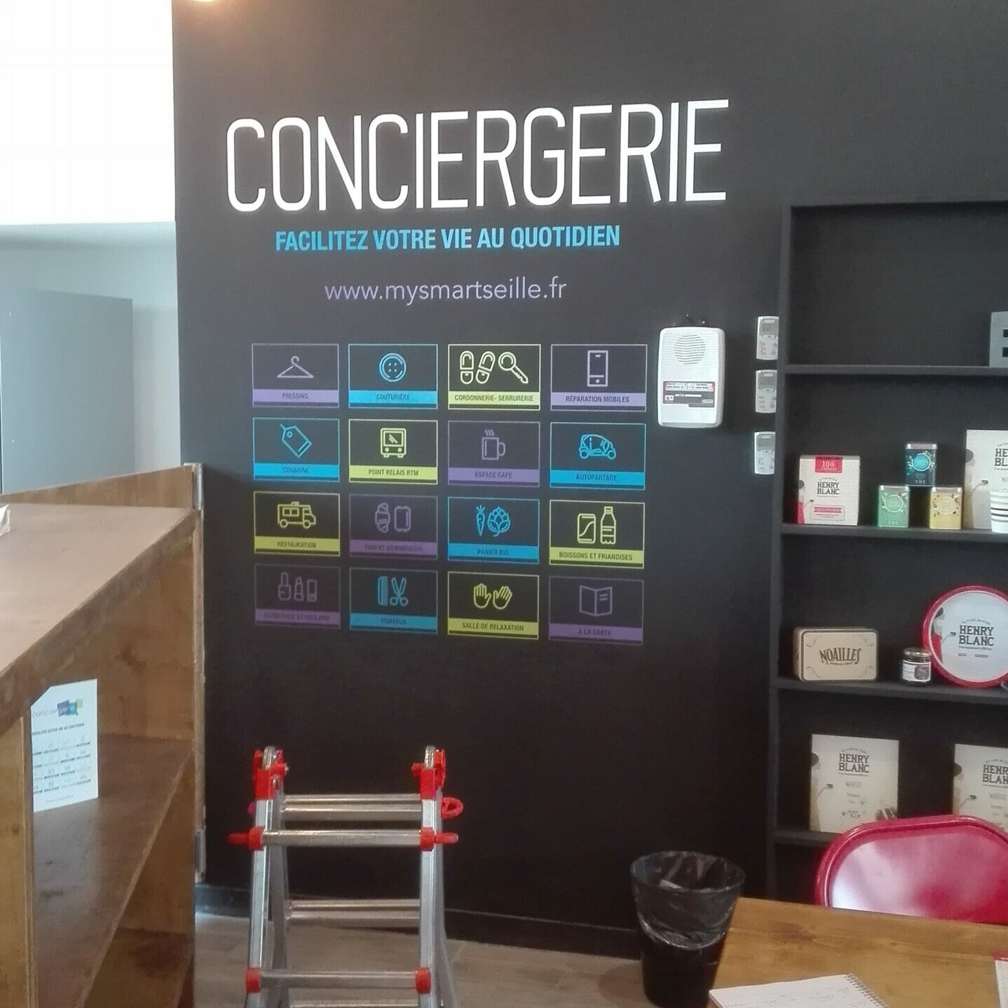 Tapisserie murs et meubles