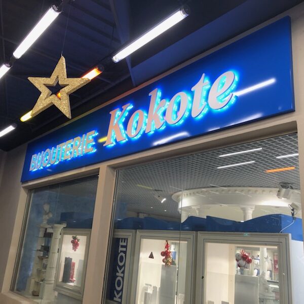 Travail de lettres rétro éclairées - Bijouterie Kokote